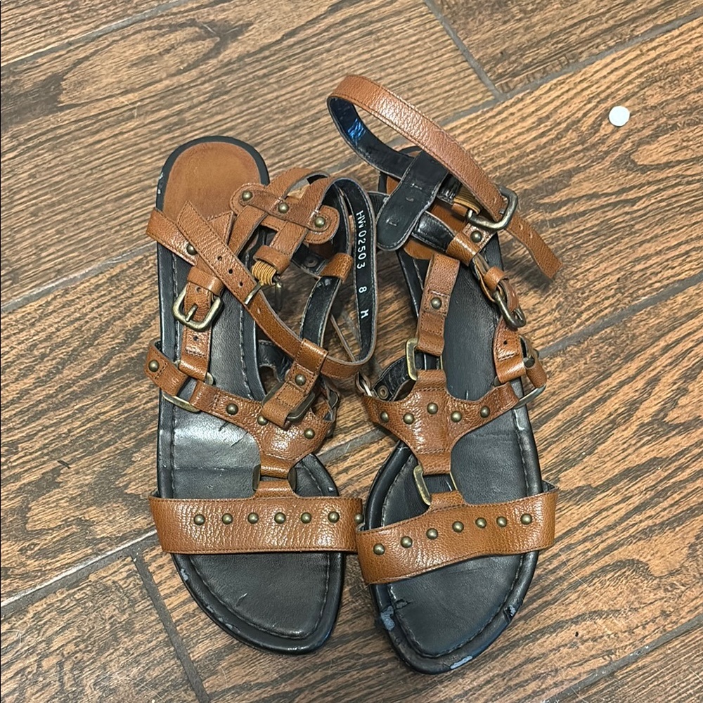 Stuart Weitzman Elegant Black Sandals with Sleek Design
